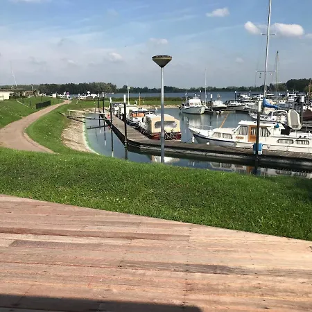 Luxury In A Quiet Park By Esmeer Aalst