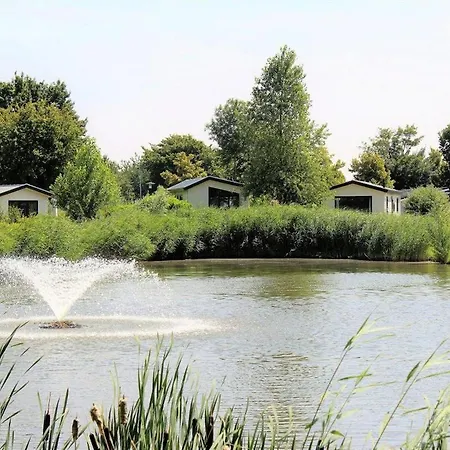 Luxury In A Quiet Park By Esmeer * Aalst